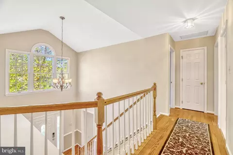 Entry Way - 12902 Brafferton Ct, Herndon, VA 20171 photo 4 of 4