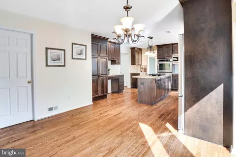 Kitchen - 12902 Brafferton Ct, Herndon, VA 20171 photo 5 of 5