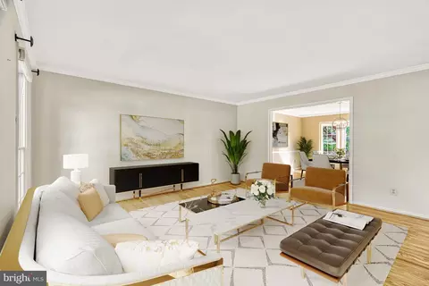Living - 12902 Brafferton Ct, Herndon, VA 20171 photo 2 of 9