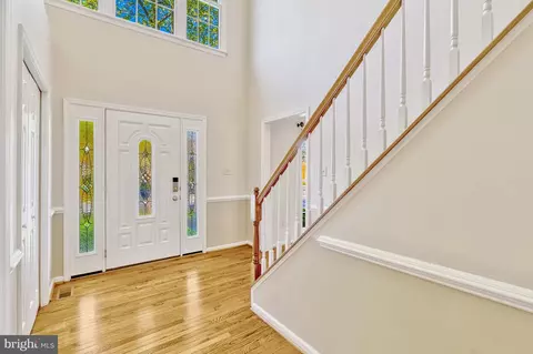 Living - 12902 Brafferton Ct, Herndon, VA 20171 photo 1 of 9