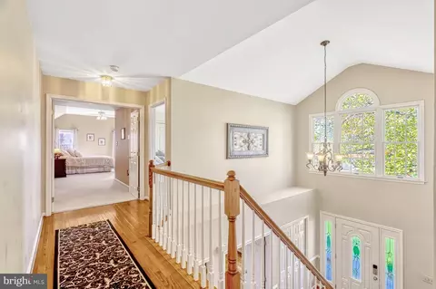 Entry Way - 12902 Brafferton Ct, Herndon, VA 20171 photo 3 of 4