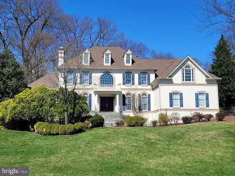 2629 Sledding Hill Rd, Oakton, VA 22124