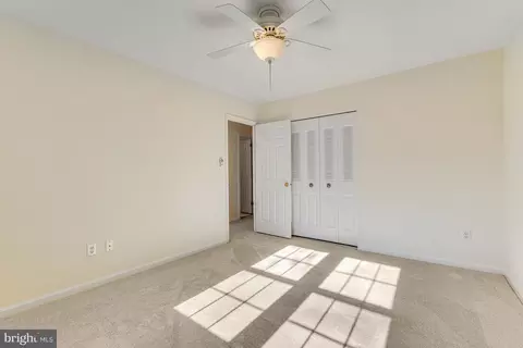 Bedroom - 2199 Pond View Ct, Reston, VA 20191 photo 2 of 3
