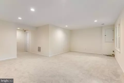 Other - 2199 Pond View Ct, Reston, VA 20191 photo 13 of 21