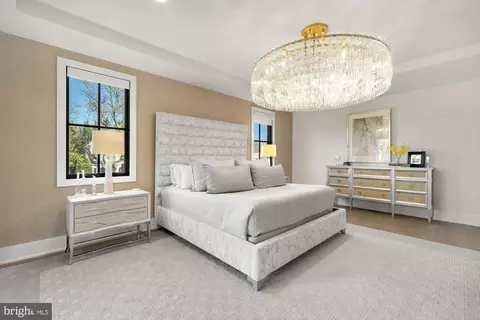 Bedroom - 7126 Merrimac Dr, Mclean, VA 22101 photo 4 of 7