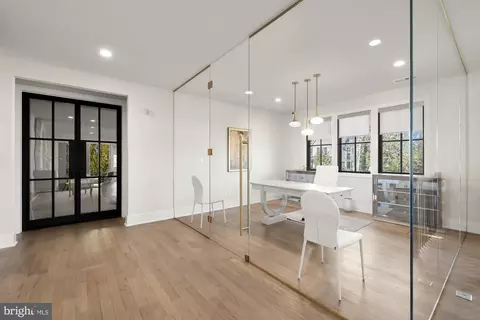 Dining - 7126 Merrimac Dr, Mclean, VA 22101 photo 3 of 4