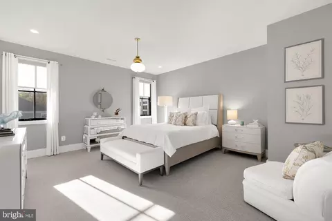Bedroom - 7126 Merrimac Dr, Mclean, VA 22101 photo 5 of 7