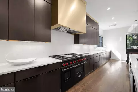 Kitchen - 7126 Merrimac Dr, Mclean, VA 22101 photo 2 of 3