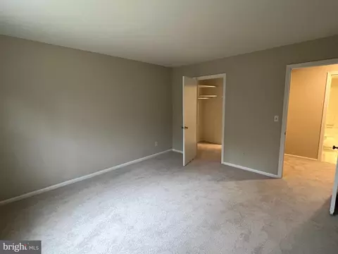 5809 D Cambridge Dr #662, Springfield, VA 22152 photo 5