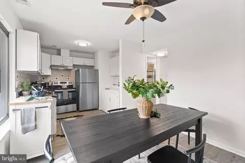 Dining - 1780 Westwind Way #92, Mclean, VA 22102 photo 3 of 3