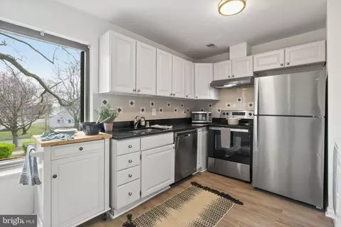 Kitchen - 1780 Westwind Way #92, Mclean, VA 22102 photo 1 of 3