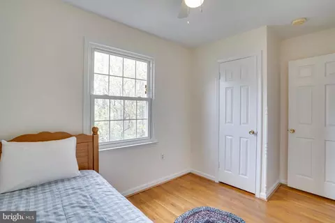 Bedroom - 7075 Leestone St, Springfield, VA 22151 photo 8 of 11