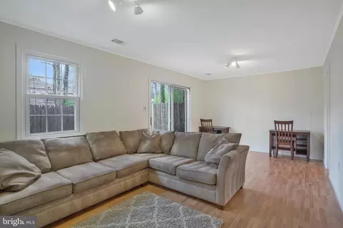 Living - 7075 Leestone St, Springfield, VA 22151 photo 4 of 6