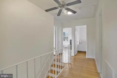 Entry Way - 7075 Leestone St, Springfield, VA 22151 photo 4 of 5