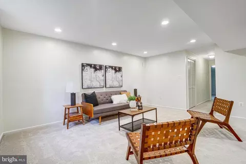 Living - 6380 Phillip Ct, Springfield, VA 22152 photo 10 of 11