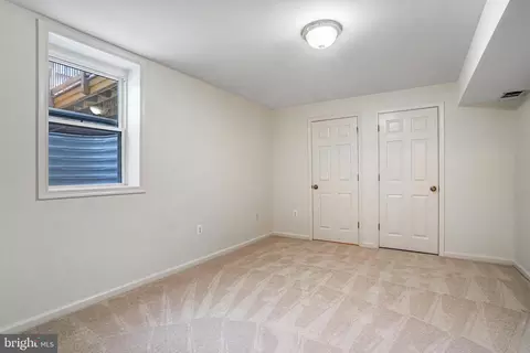 Bedroom - 6380 Phillip Ct, Springfield, VA 22152 photo 11 of 13