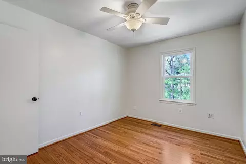Bedroom - 6380 Phillip Ct, Springfield, VA 22152 photo 4 of 13