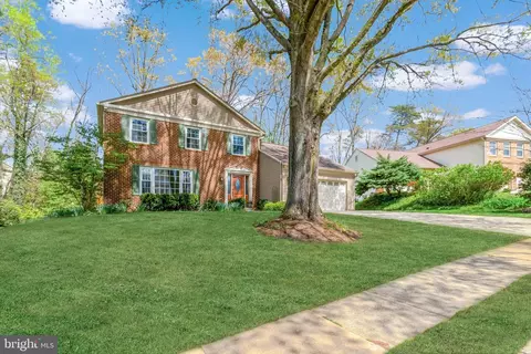 Exterior - 6380 Phillip Ct, Springfield, VA 22152 photo 6 of 25