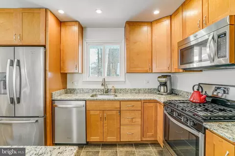 5603 Sedgwick Ln, Springfield, VA 22151 photo 20