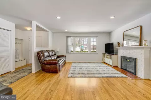 5603 Sedgwick Ln, Springfield, VA 22151 photo 21