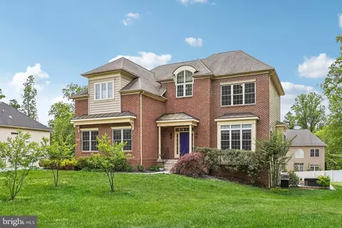 9033 Igoe St, Lorton, VA 22079