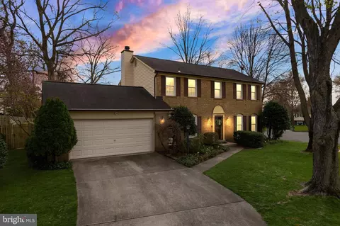 14411 Red House Dr, Centreville, VA 20120