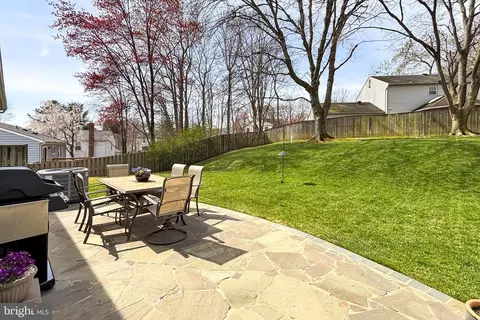 Exterior - 7104 Rolling Forest Ave, Springfield, VA 22152 photo 6 of 11