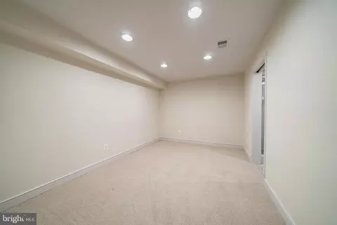 Other - 6305 Stoneham Ln, Mclean, VA 22101 photo 19 of 26