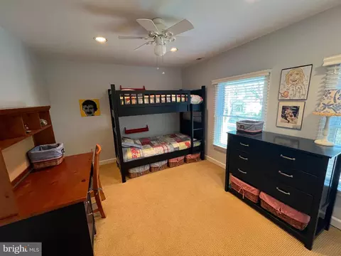 Bedroom - 6858 Saint Albans Rd, Mclean, VA 22101 photo 4 of 5