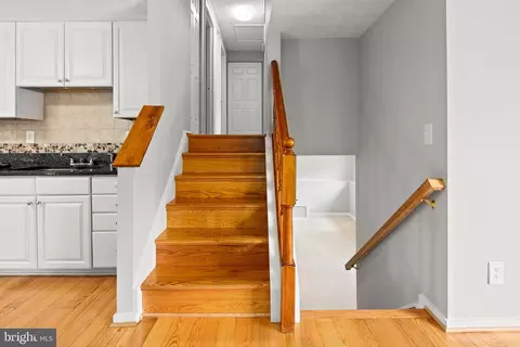 Entry Way - 12824 Framingham Ct, Herndon, VA 20171 photo 1 of 1