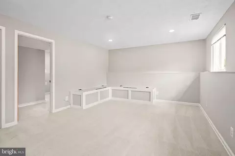 Other - 12824 Framingham Ct, Herndon, VA 20171 photo 15 of 17