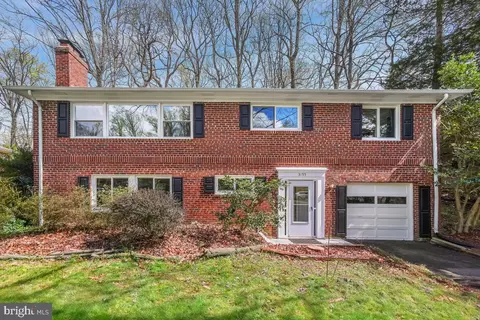 3155 Siron St, Falls Church, VA 22042