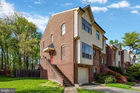 6608 Westbury Oaks Ct, Springfield, VA 22152