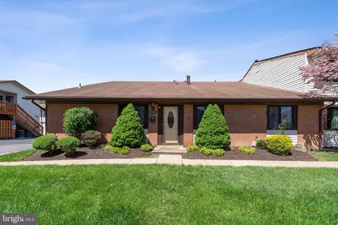 8415 Del Norte Ct #85, Alexandria, VA 22309