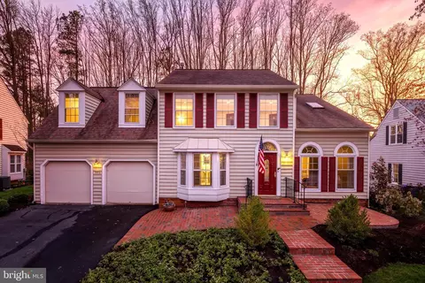 5416 Point Longstreet Way, Burke, VA 22015