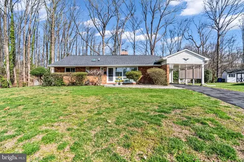 Exterior - 5530 Belfast Pl, Springfield, VA 22151 photo 1 of 21