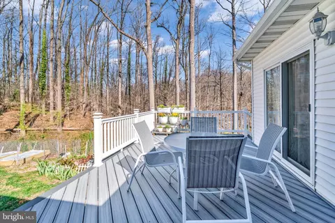 Exterior - 5530 Belfast Pl, Springfield, VA 22151 photo 2 of 21