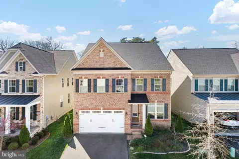 11415 Woodrush Ct, Fairfax, VA 22030