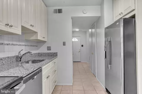 8254 Getty Ct, Springfield, VA 22153 photo 14