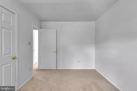 8254 Getty Ct, Springfield, VA 22153 photo 22