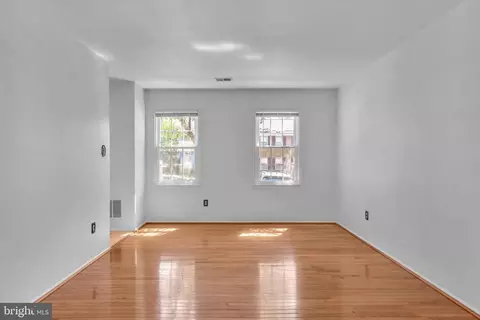8254 Getty Ct, Springfield, VA 22153 photo 6
