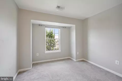 4677 Deerwatch Dr, Chantilly, VA 20151 photo 27
