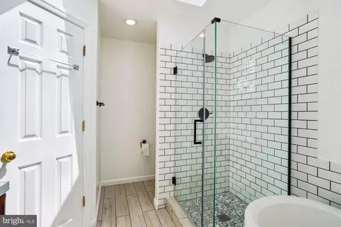 4677 Deerwatch Dr, Chantilly, VA 20151 photo 21