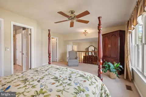 Bedroom - 5315 Dunleigh Dr, Burke, VA 22015 photo 4 of 8