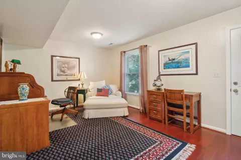 Bedroom - 5315 Dunleigh Dr, Burke, VA 22015 photo 1 of 8