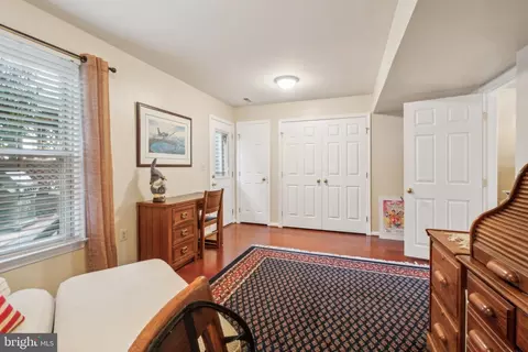 Bedroom - 5315 Dunleigh Dr, Burke, VA 22015 photo 2 of 8