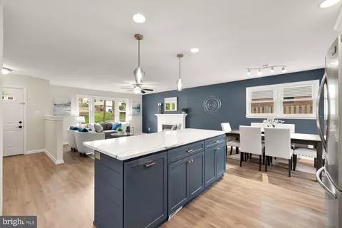 Kitchen - 7433 Grace St, Springfield, VA 22150 photo 5 of 7