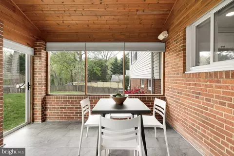 Dining - 7433 Grace St, Springfield, VA 22150 photo 4 of 4