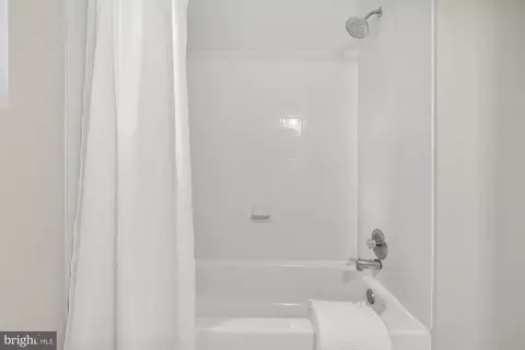 Bath - 7433 Grace St, Springfield, VA 22150 photo 2 of 4