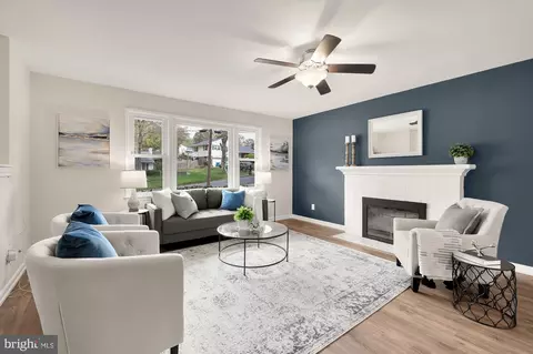 Living - 7433 Grace St, Springfield, VA 22150 photo 1 of 5